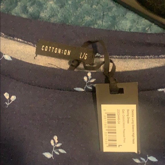 Flared Sleeve Floral Swing Dress - Picture 2 of 3